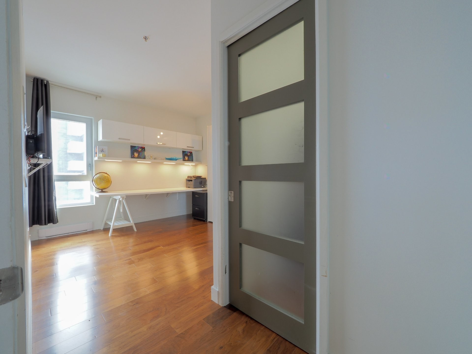 









1100


Av. des Draveurs

, 301,
Trois-Rivières,




QC
G9A0C6

