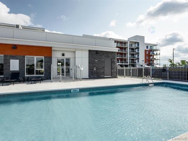 









1100


Av. des Draveurs

, 301,
Trois-Rivières,




QC
G9A0C6

