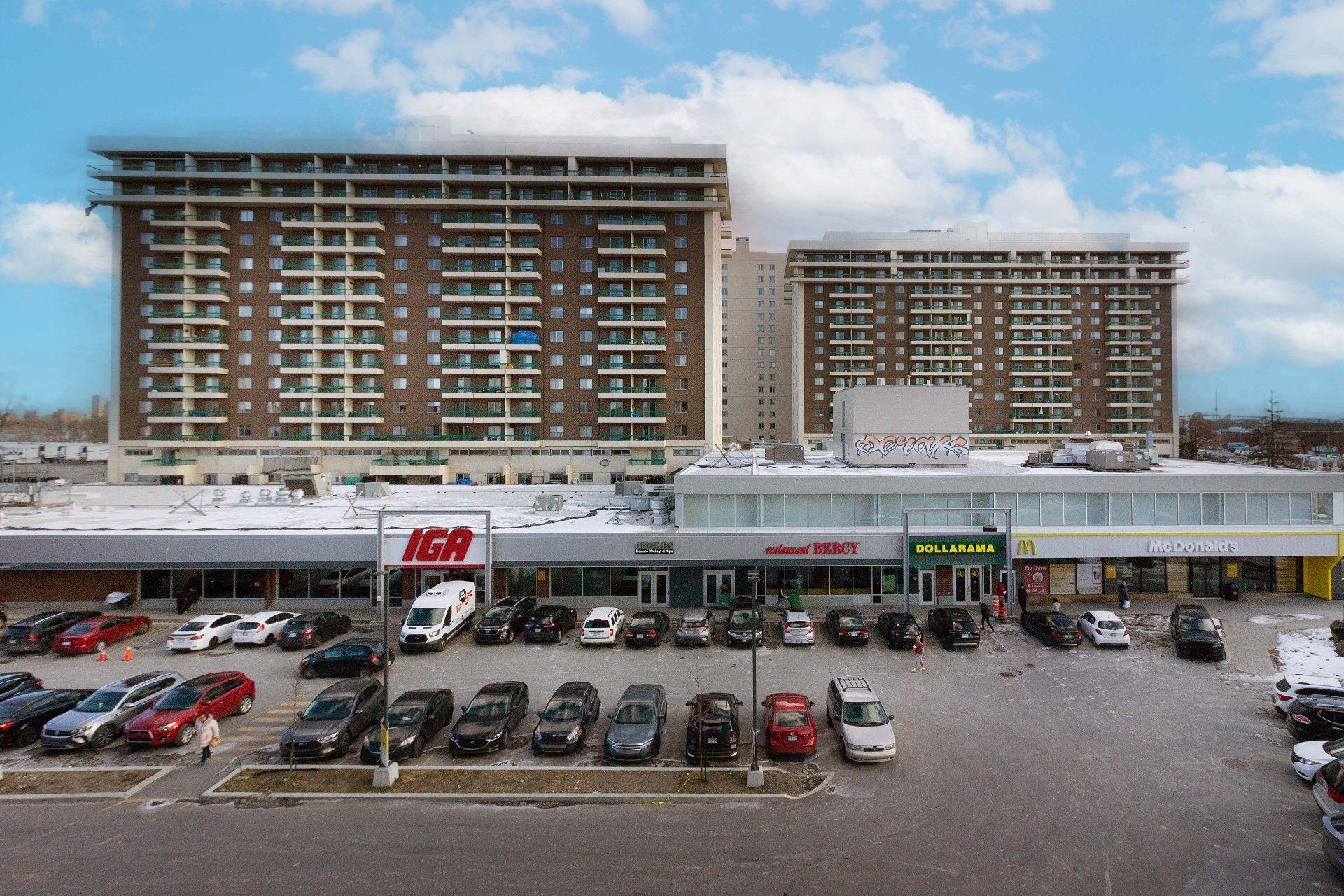 









1971


Rue du Havre

, 411,
Montréal (Ville-Marie),




QC
H2K0E5

