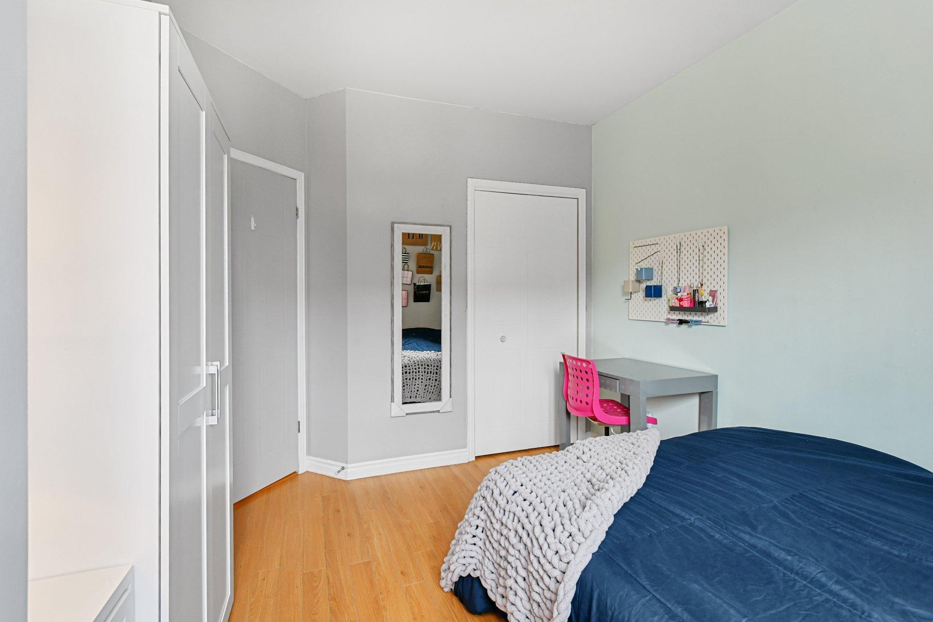 









145


Rue de la Futaie

,
Varennes,




QC
J3X2B7

