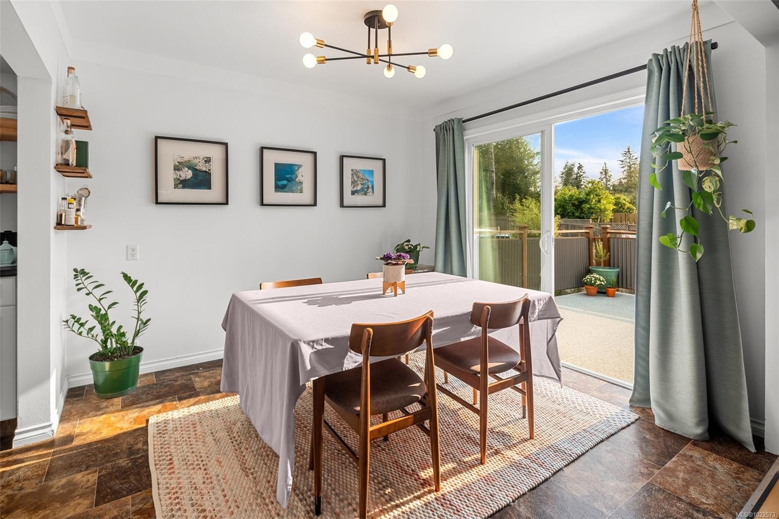 









7147


Wright

Rd,
Sooke,




BC
V9Z 0S5

