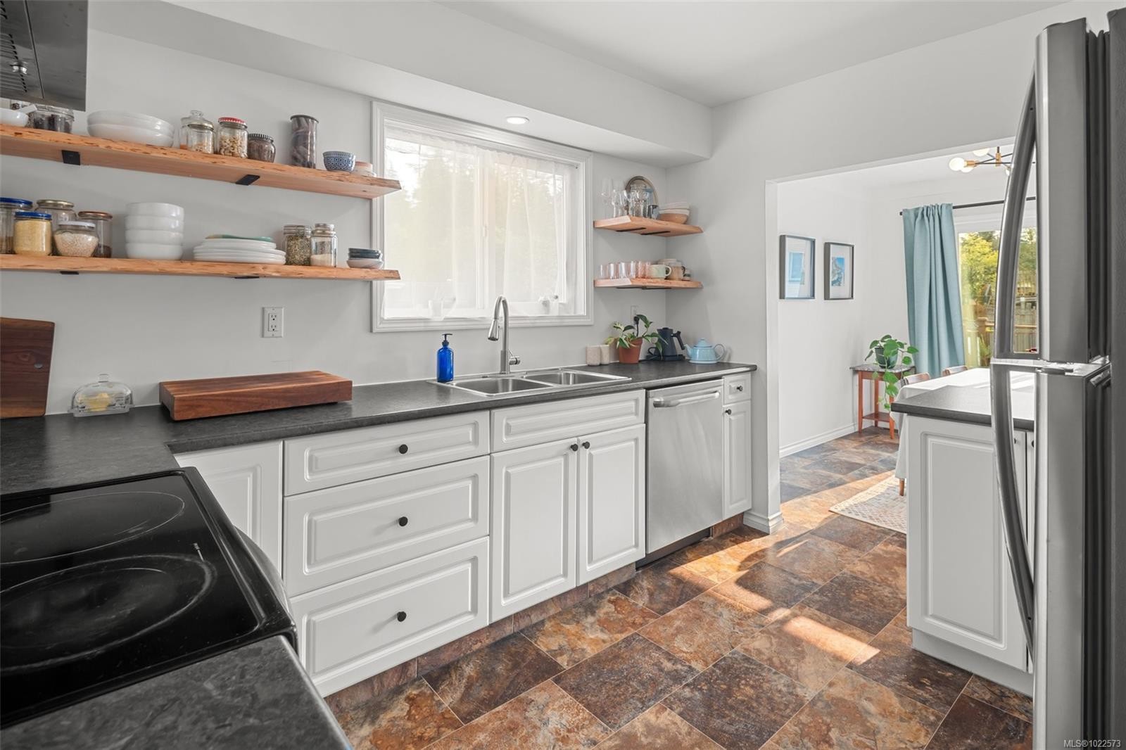 









7147


Wright

Rd,
Sooke,




BC
V9Z 0S5

