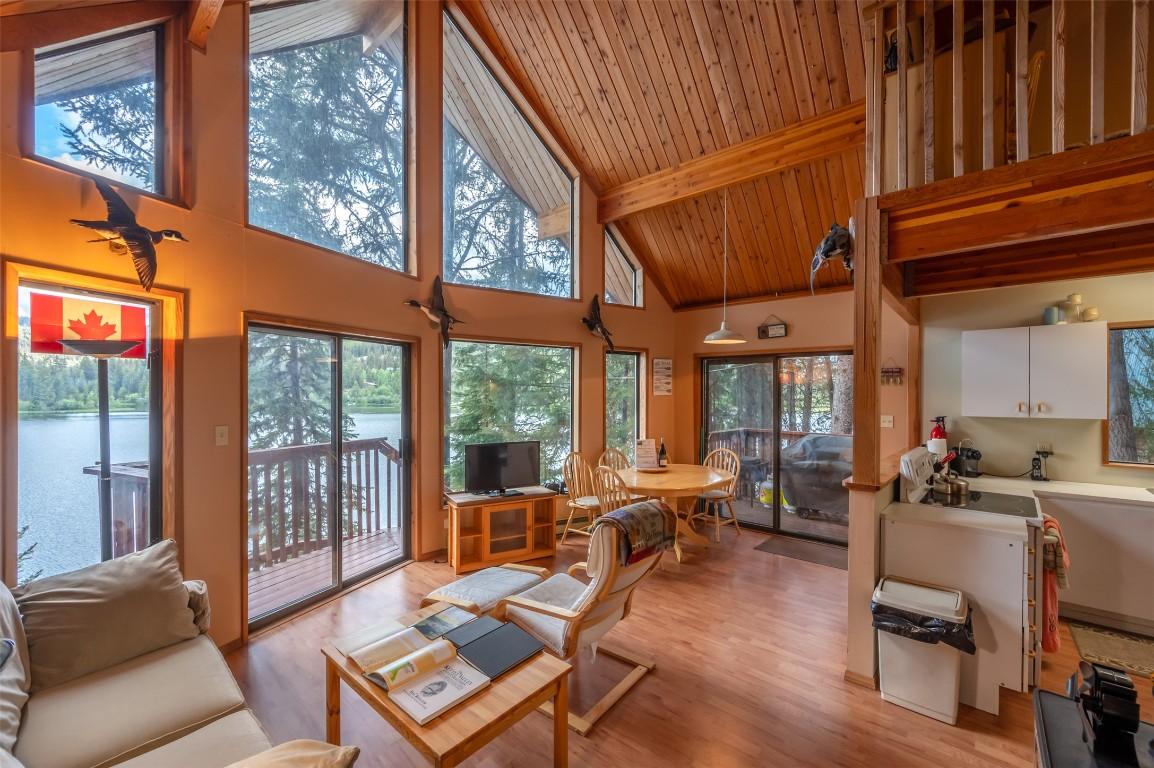 









272


Link Lake

Road,
Princeton,




BC
V0X 1W0

