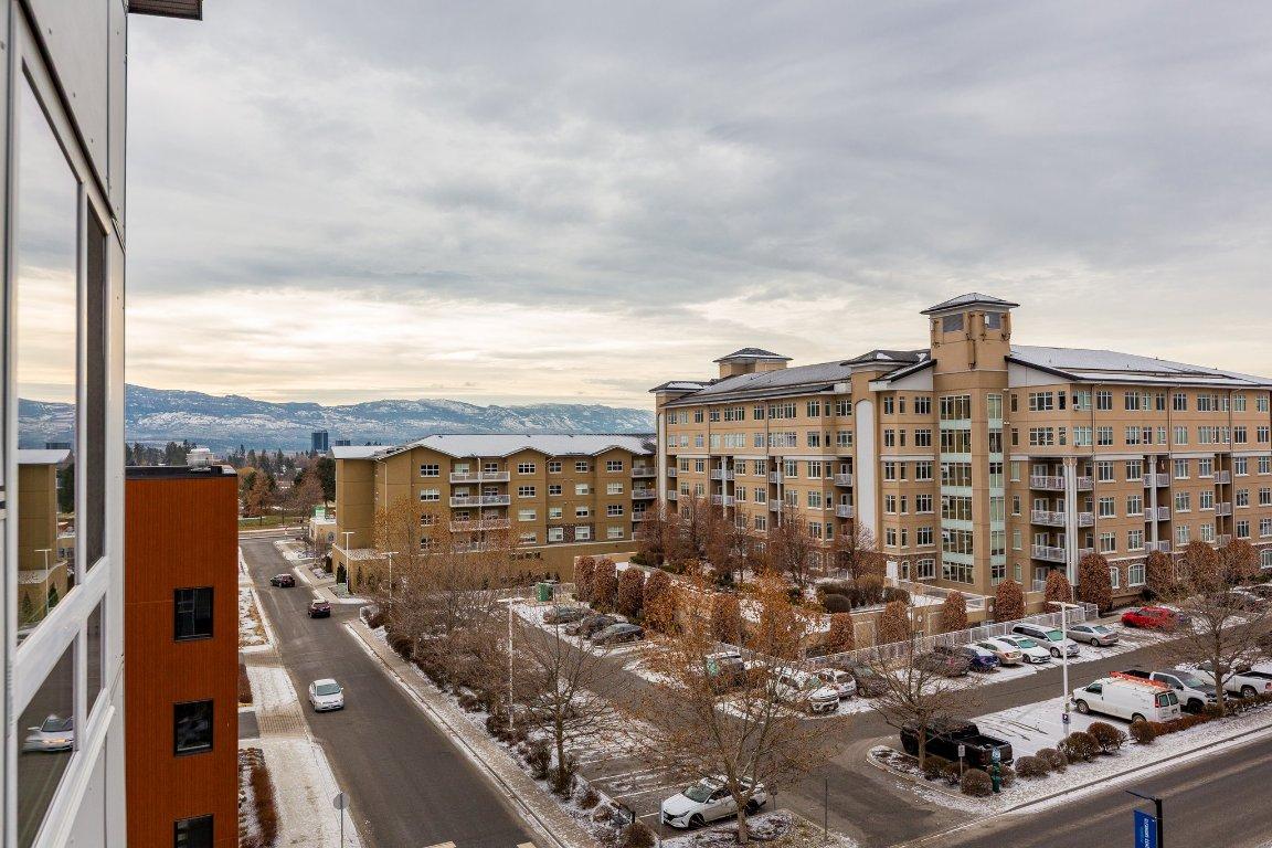 









722


Valley

Road, 507,
Kelowna,




BC
V1V 0E2

