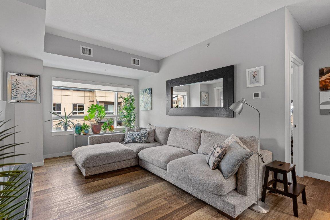 









722


Valley

Road, 507,
Kelowna,




BC
V1V 0E2

