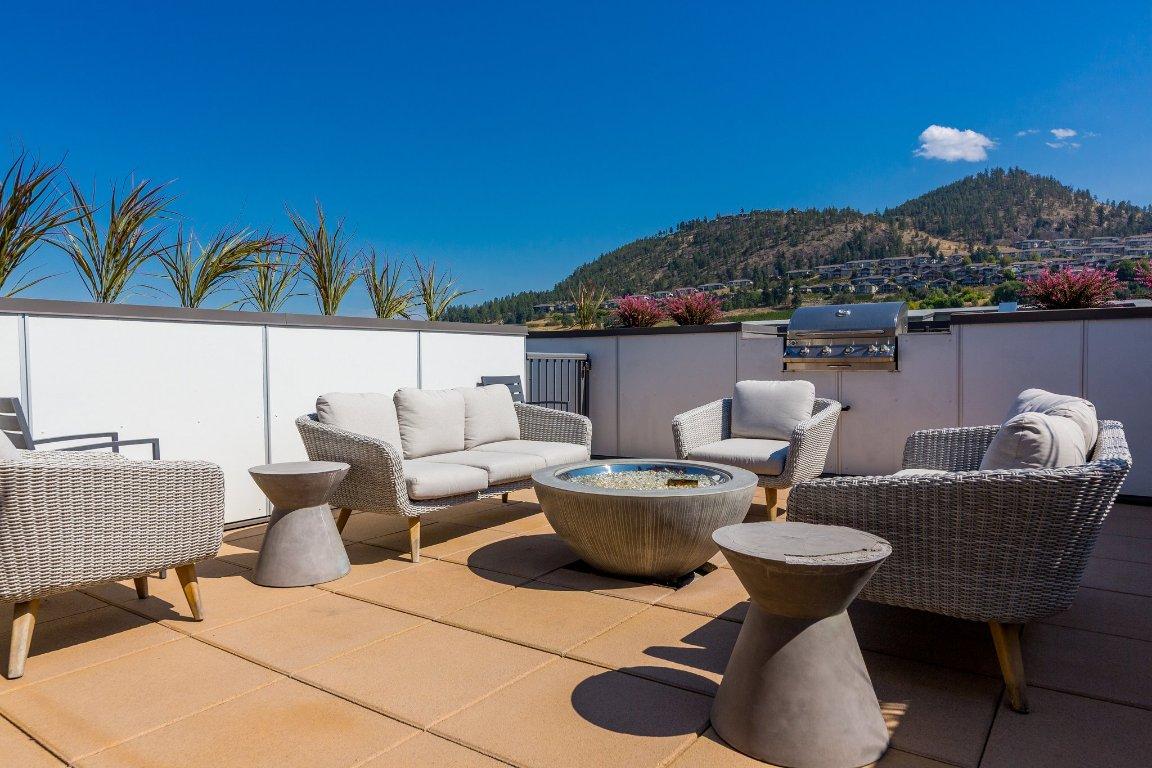 









722


Valley

Road, 507,
Kelowna,




BC
V1V 0E2

