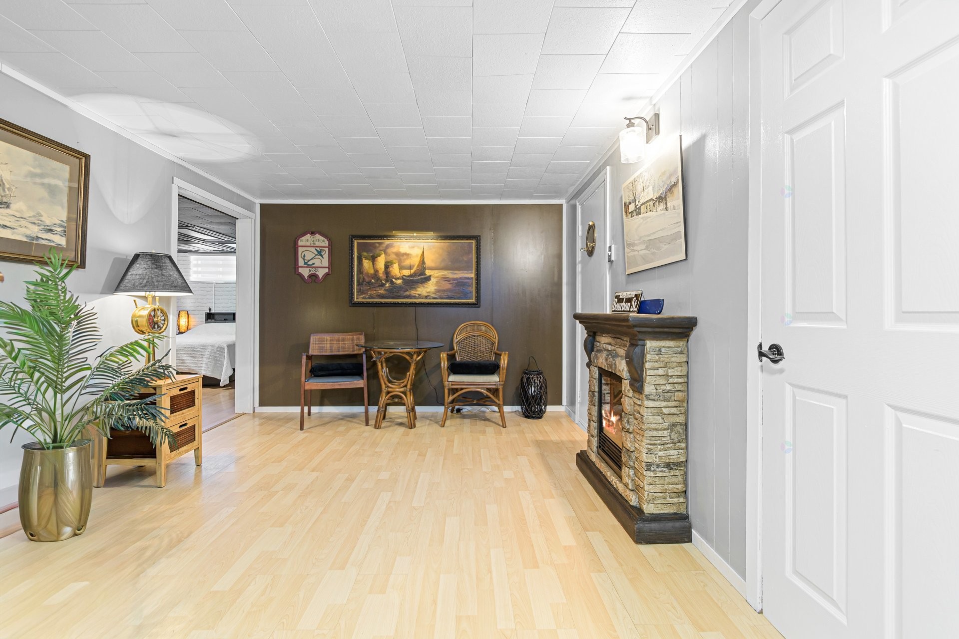 









1


Rue Maisonneuve

,
Grenville-sur-la-Rouge,




QC
J0V1B0

