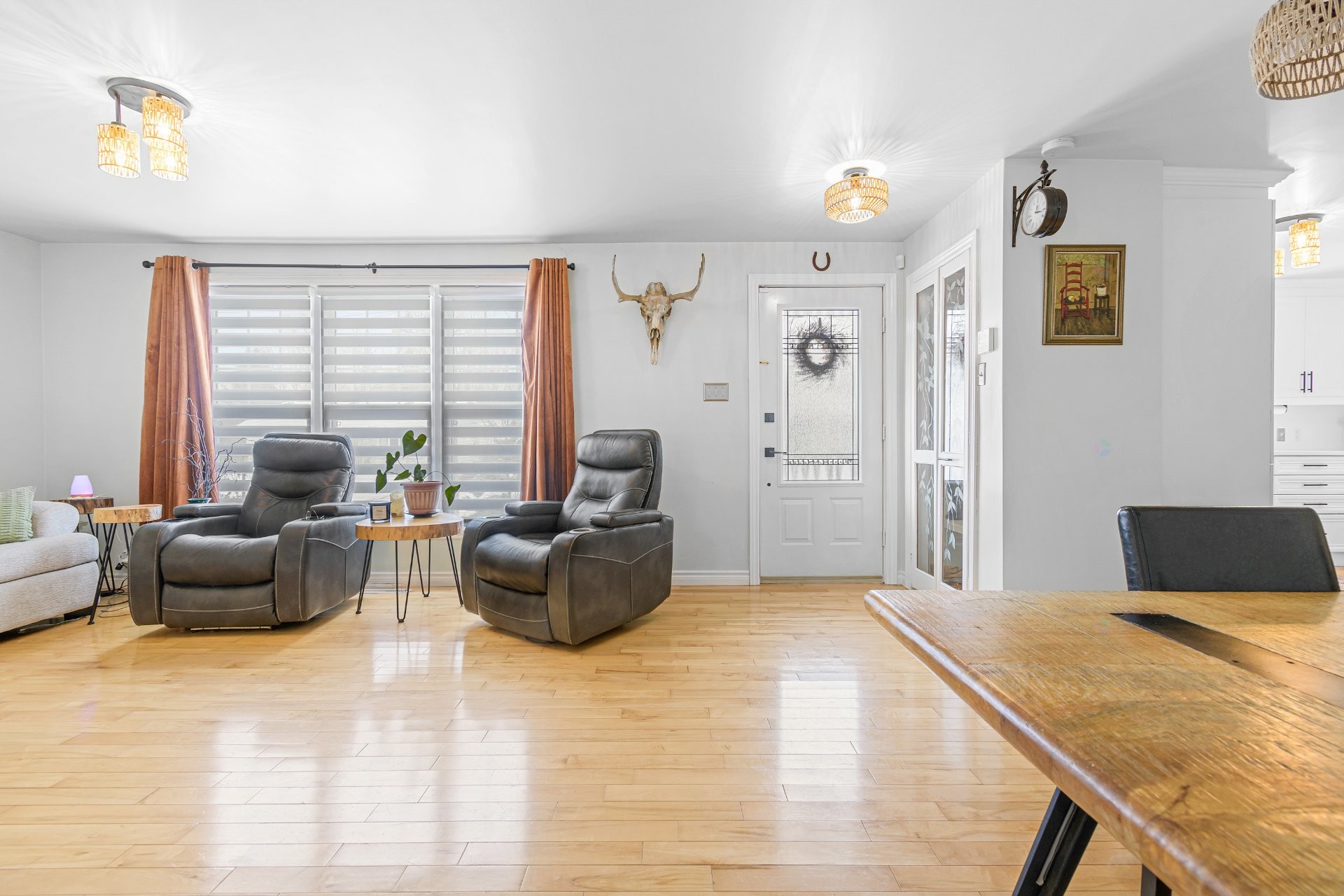 









1


Rue Maisonneuve

,
Grenville-sur-la-Rouge,




QC
J0V1B0

