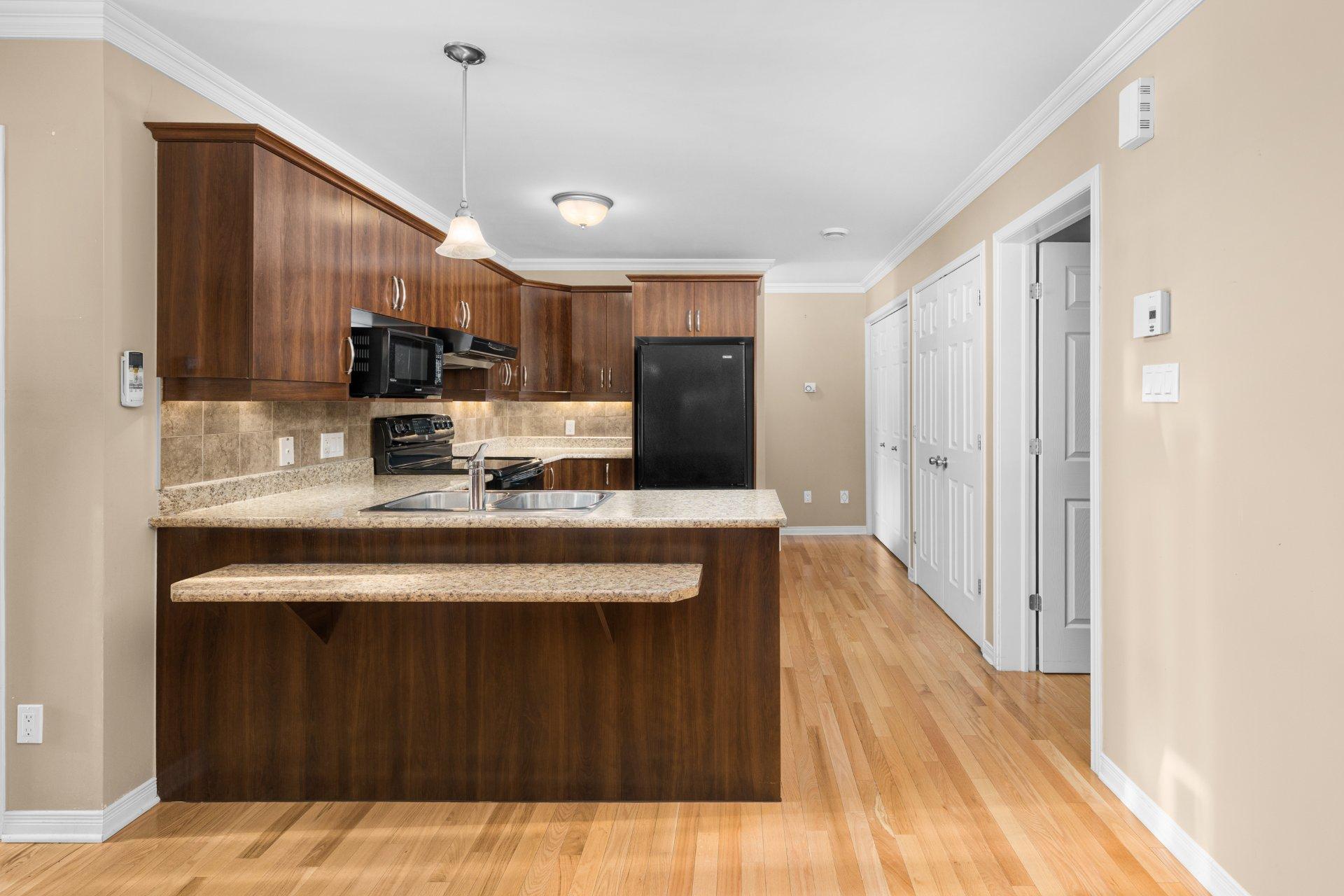 









273


Rue de Barcelone

,
Dollard-des-Ormeaux,




QC
H9B0A6

