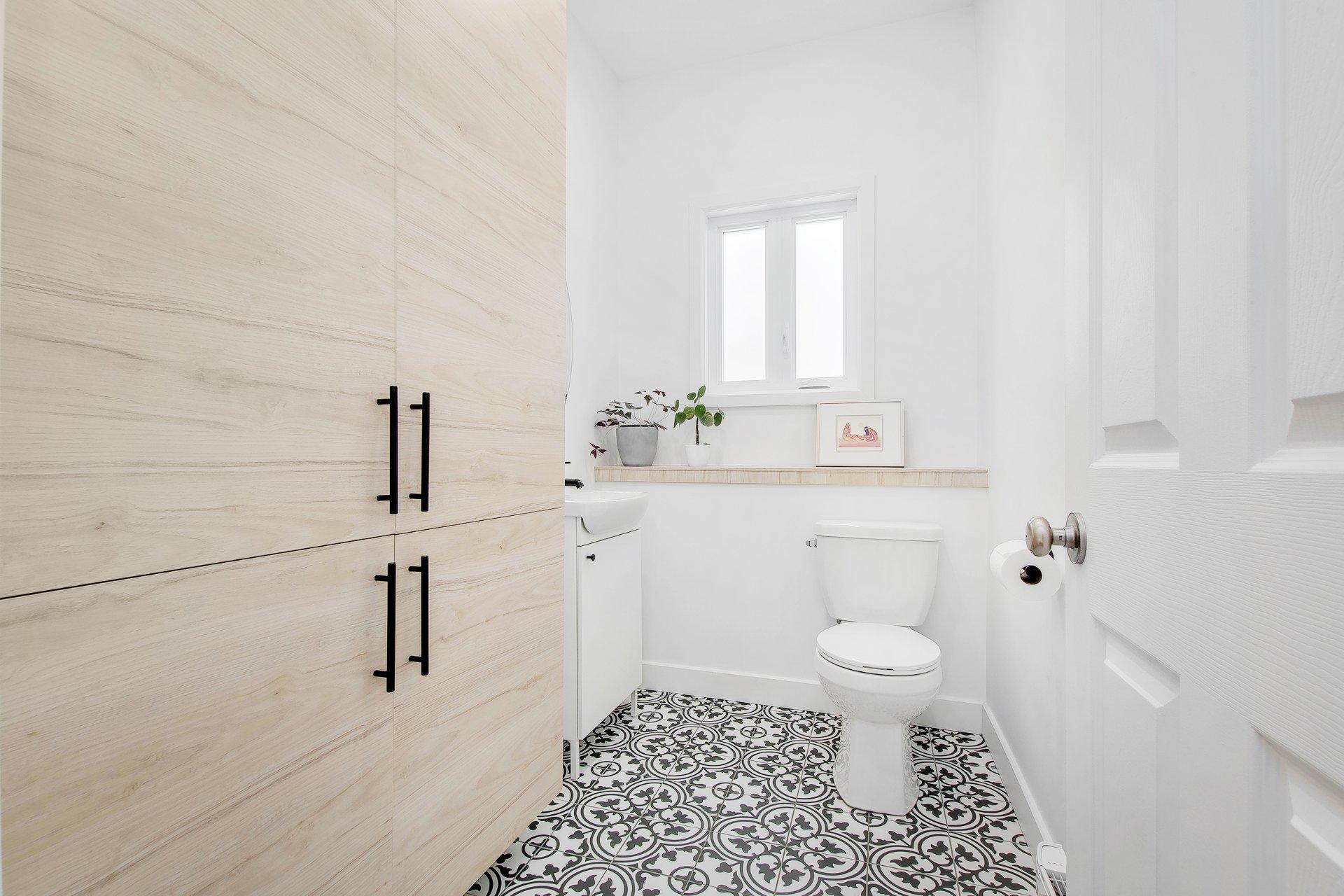 









637


Rue de Cloridan

,
Terrebonne (Terrebonne),




QC
J6X1G4

