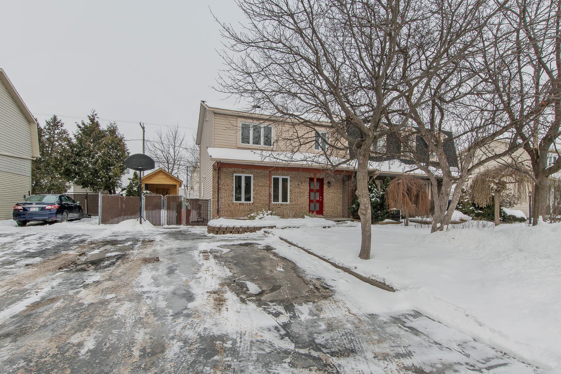 









637


Rue de Cloridan

,
Terrebonne (Terrebonne),




QC
J6X1G4

