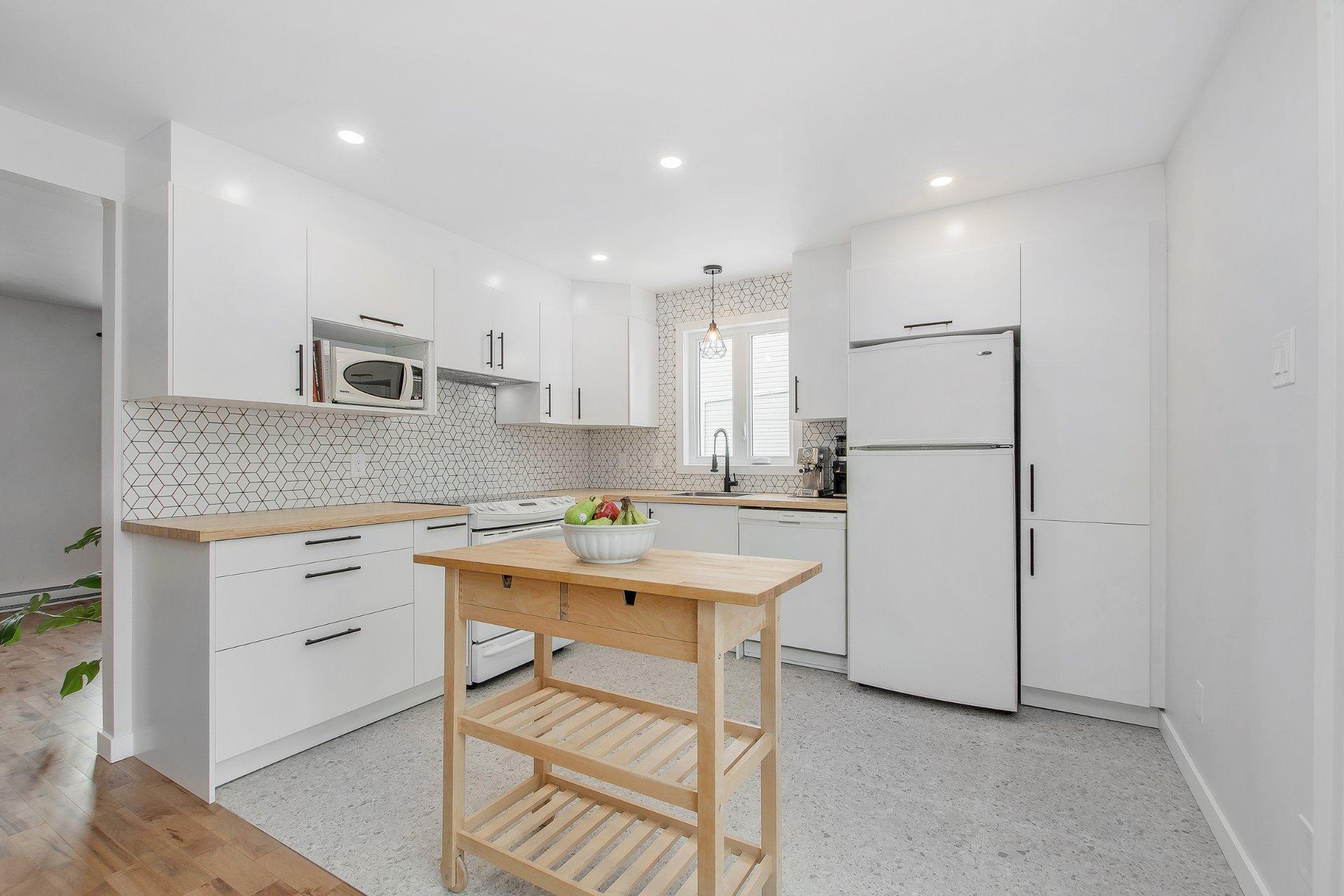 









637


Rue de Cloridan

,
Terrebonne (Terrebonne),




QC
J6X1G4

