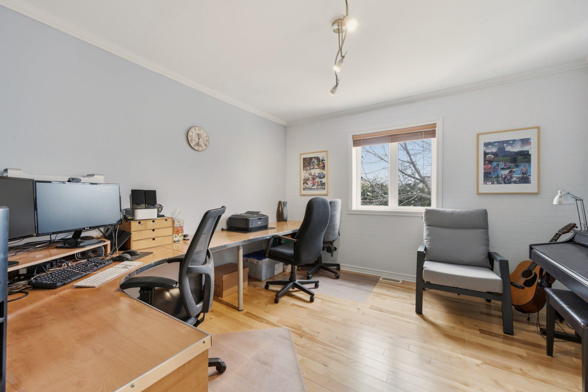 









460


Rue Maude-Abbott

,
Saint-Bruno-de-Montarville,




QC
J3V6H6

