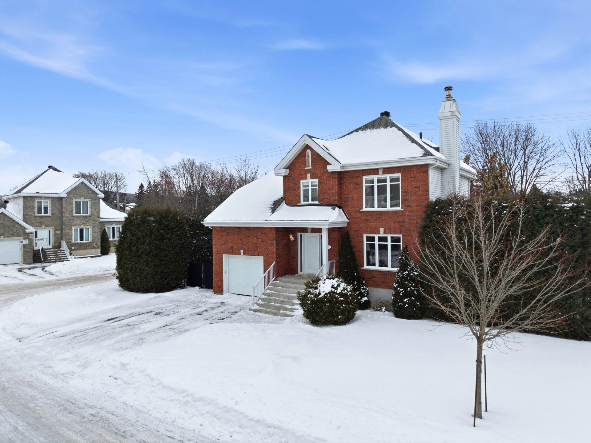 









460


Rue Maude-Abbott

,
Saint-Bruno-de-Montarville,




QC
J3V6H6

