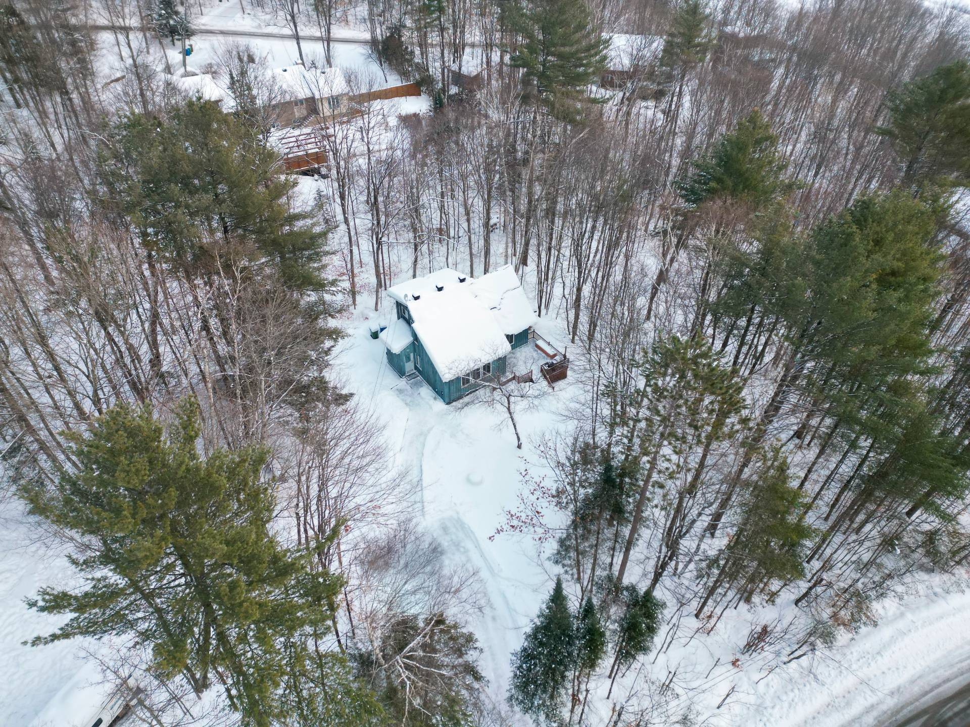 









1480


Rue Vigneault

,
Prévost,




QC
J0R1B0

