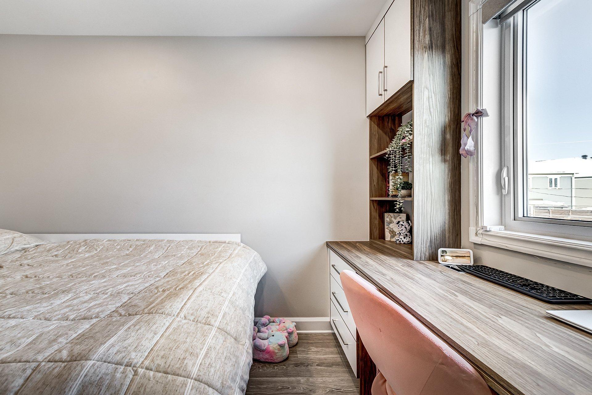 









16


Rue de la Sève

,
Châteauguay,




QC
J6J0B3

