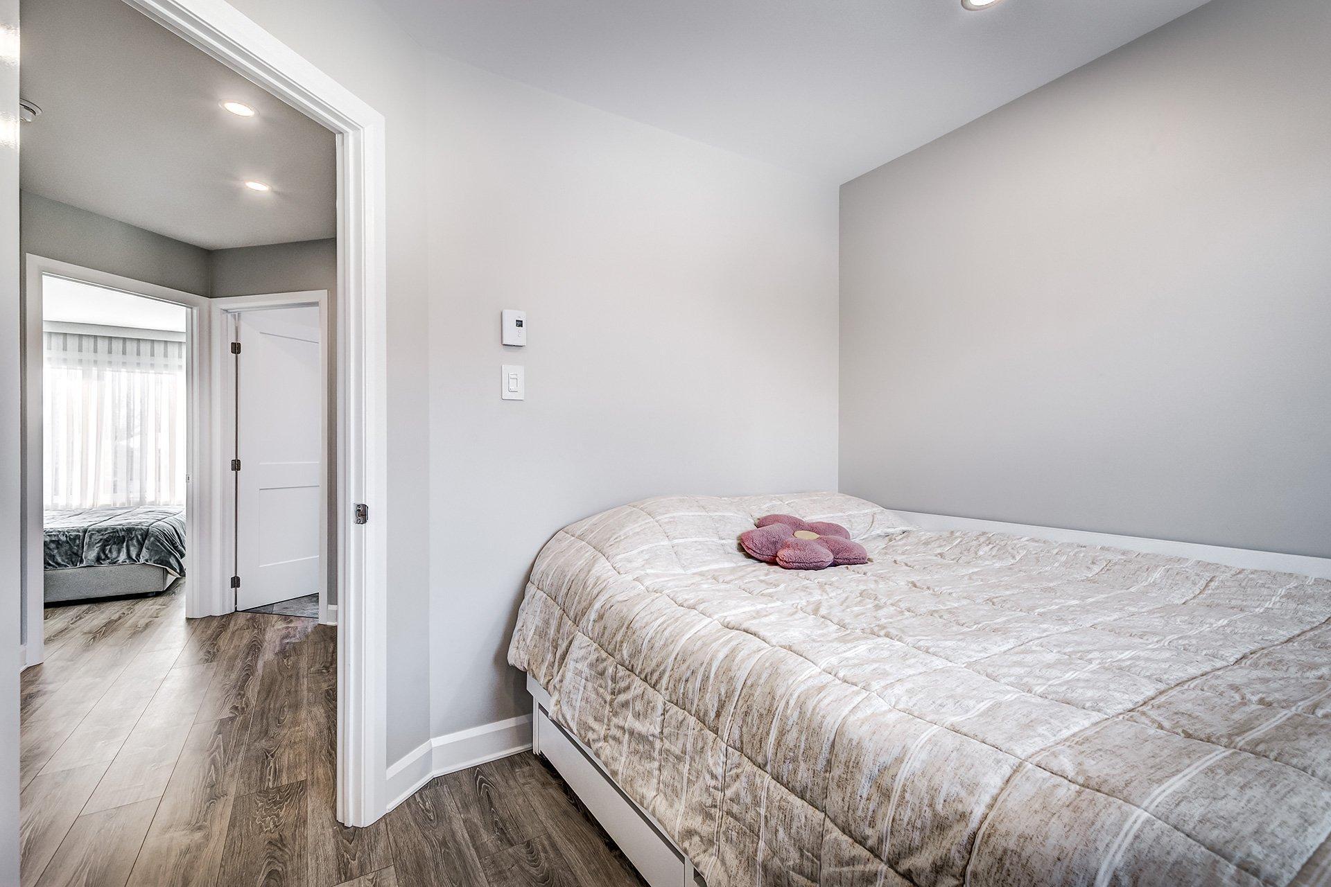 









16


Rue de la Sève

,
Châteauguay,




QC
J6J0B3

