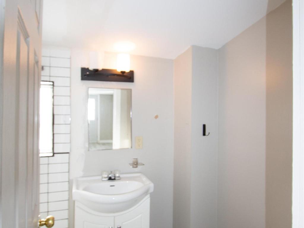 












504 Sheen Street

,
Summerside,




PE
C1N 1P1

