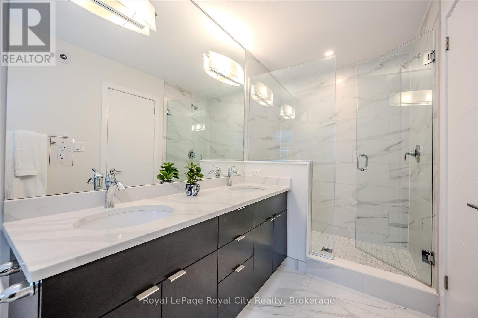 












49 RYDER AVENUE

,
Guelph (Kortright West),




Ontario
N1G0H1

