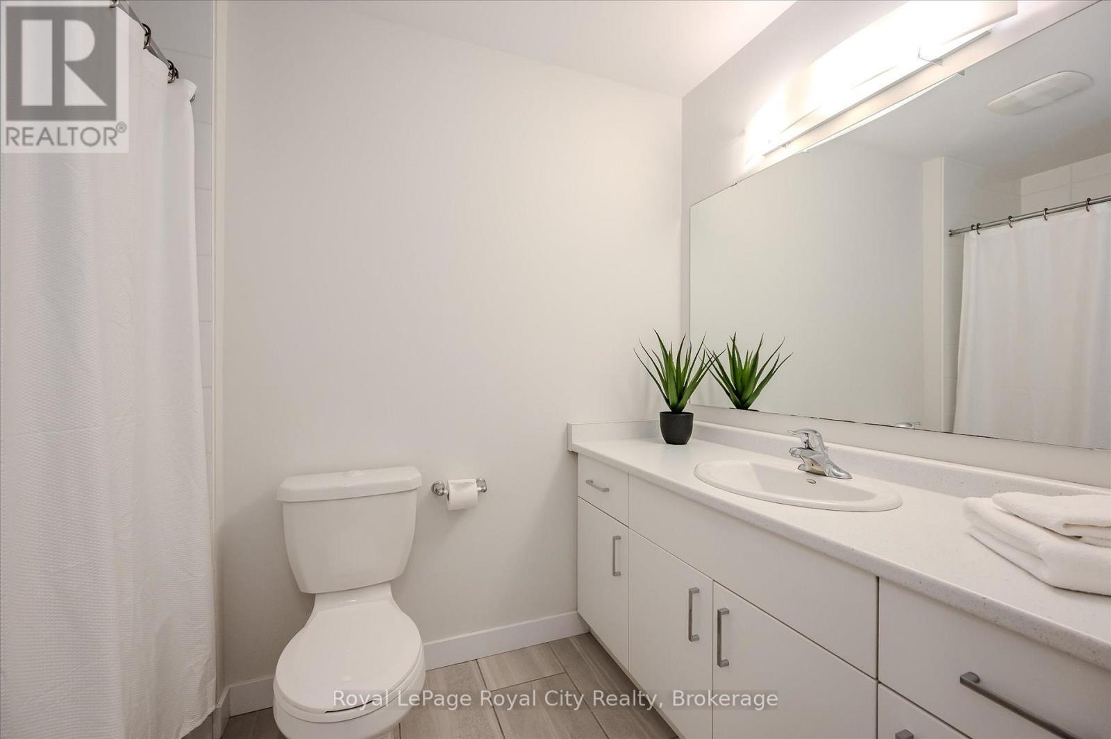 












49 RYDER AVENUE

,
Guelph (Kortright West),




Ontario
N1G0H1

