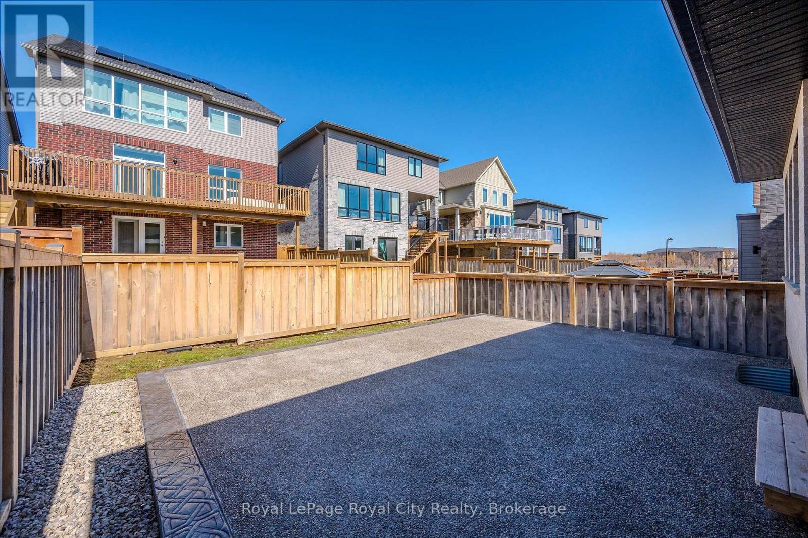 












49 RYDER AVENUE

,
Guelph (Kortright West),




Ontario
N1G0H1

