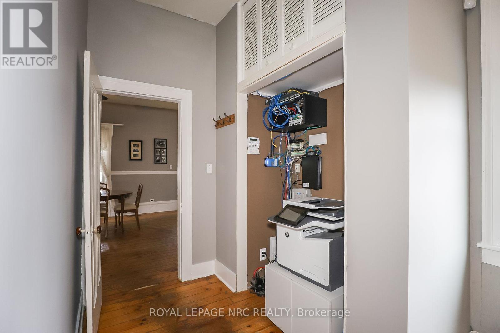 












264 RIDGE ROAD N

,
Fort Erie (Ridgeway),




Ontario
L0S1N0

