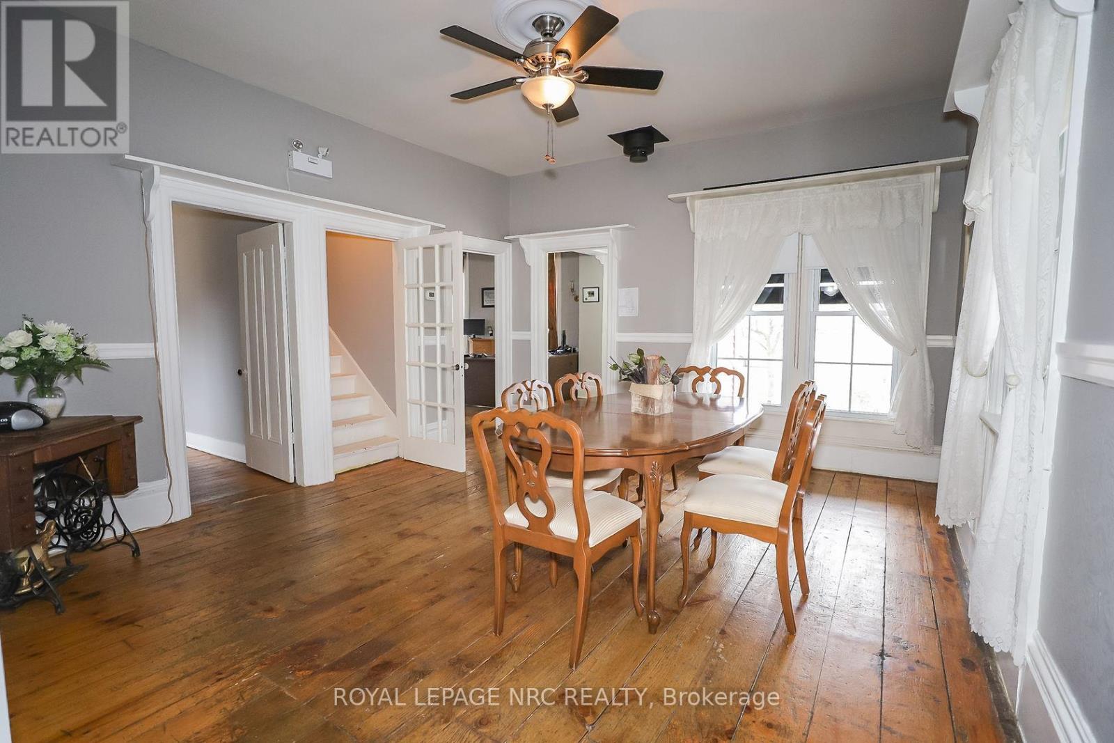 












264 RIDGE ROAD N

,
Fort Erie (Ridgeway),




Ontario
L0S1N0

