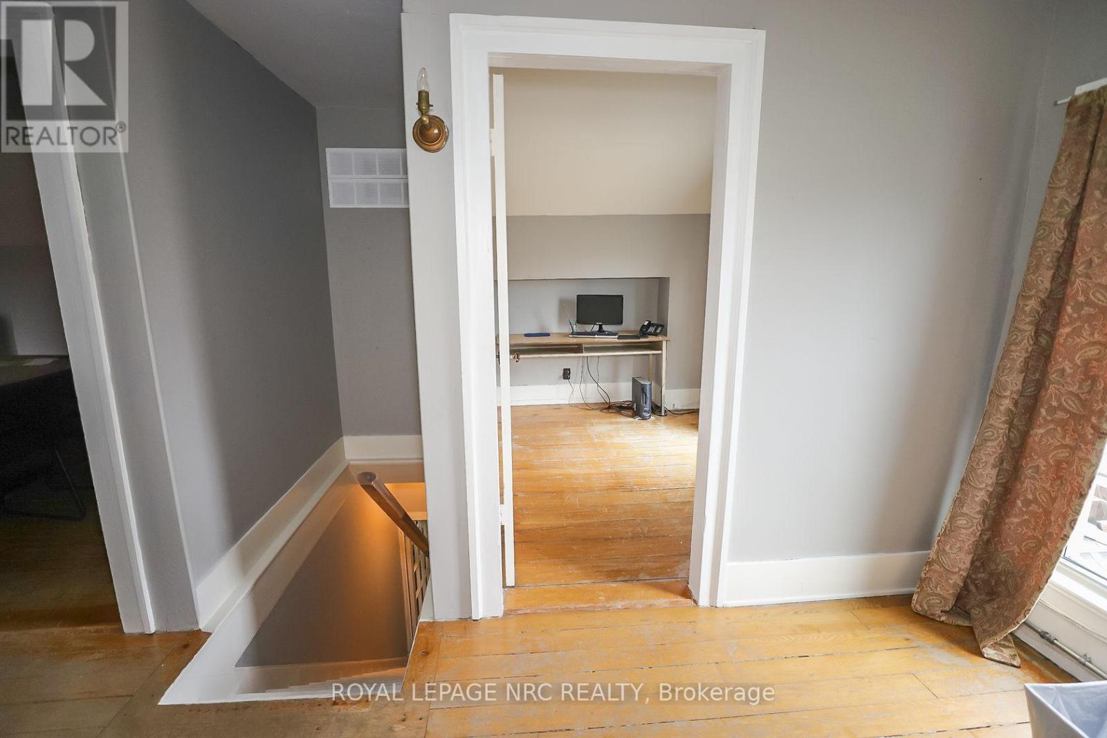 












264 RIDGE ROAD N

,
Fort Erie (Ridgeway),




Ontario
L0S1N0

