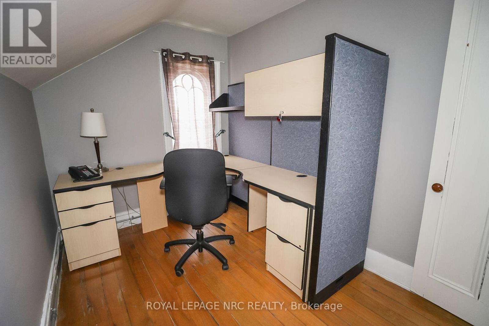 












264 RIDGE ROAD N

,
Fort Erie (Ridgeway),




Ontario
L0S1N0

