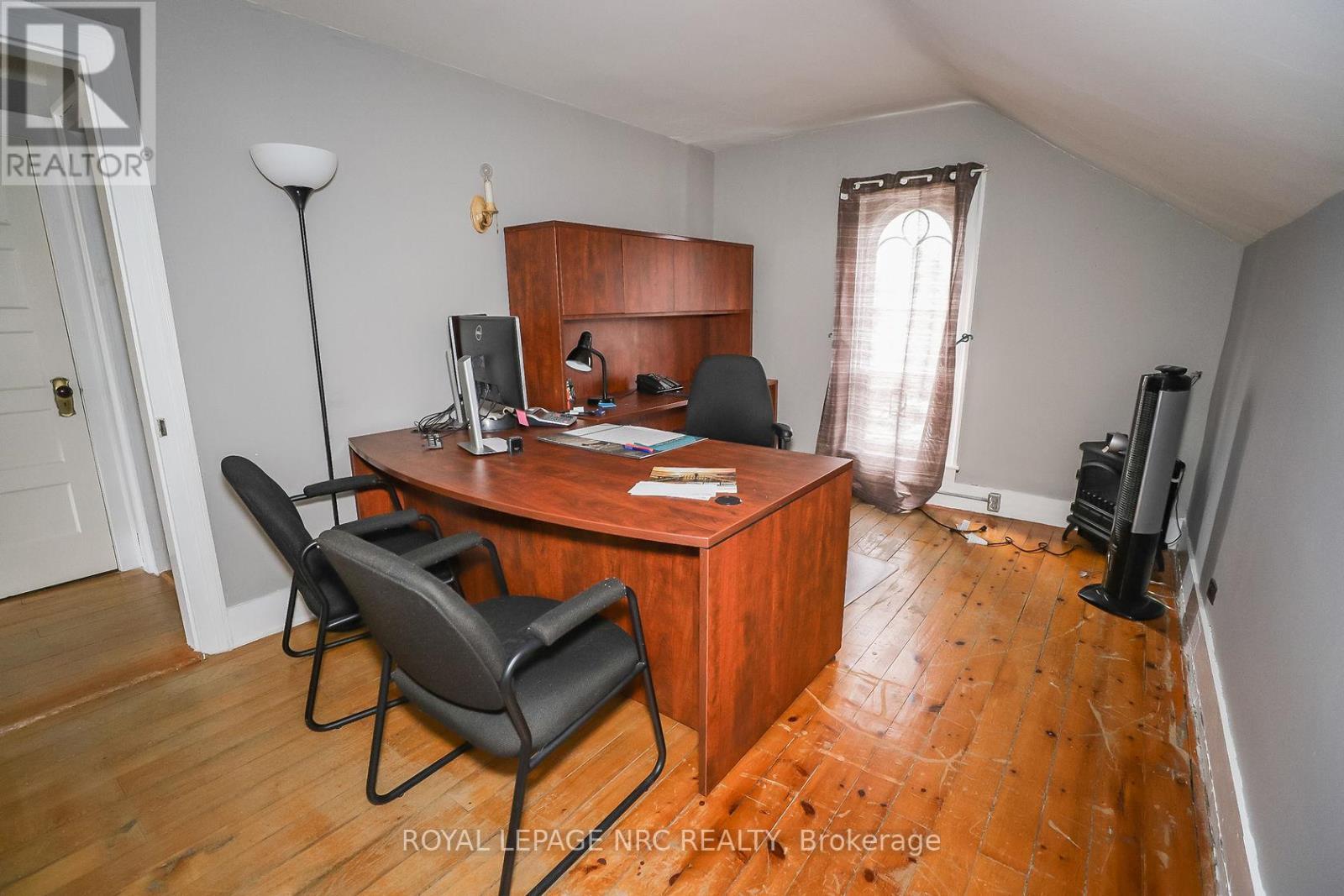 












264 RIDGE ROAD N

,
Fort Erie (Ridgeway),




Ontario
L0S1N0

