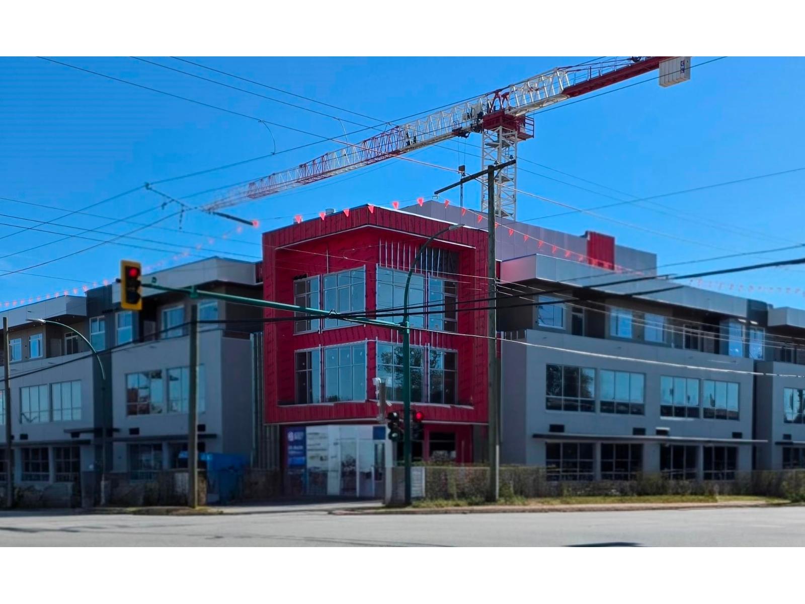 












207 19220 72 AVENUE

,
Surrey,




British Columbia
V4N1N2

