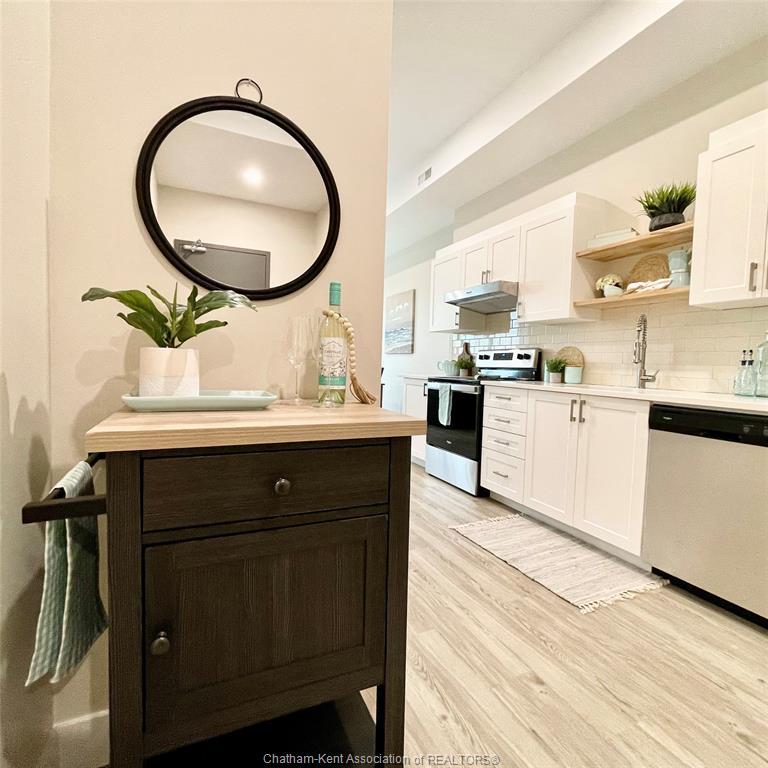 









175


Churchill Park

Road, 305,
Chatham,




ON
N7M 6K5

