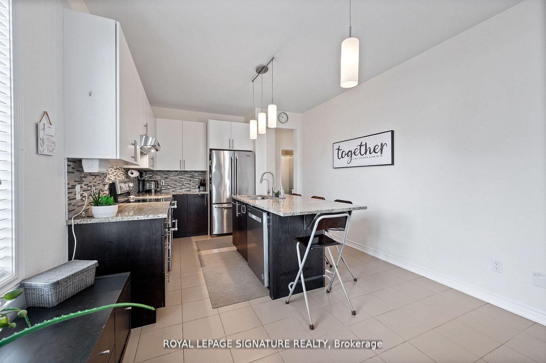 









436


Galbraith

Street,
Shelburne,




ON
L9V 3V4

