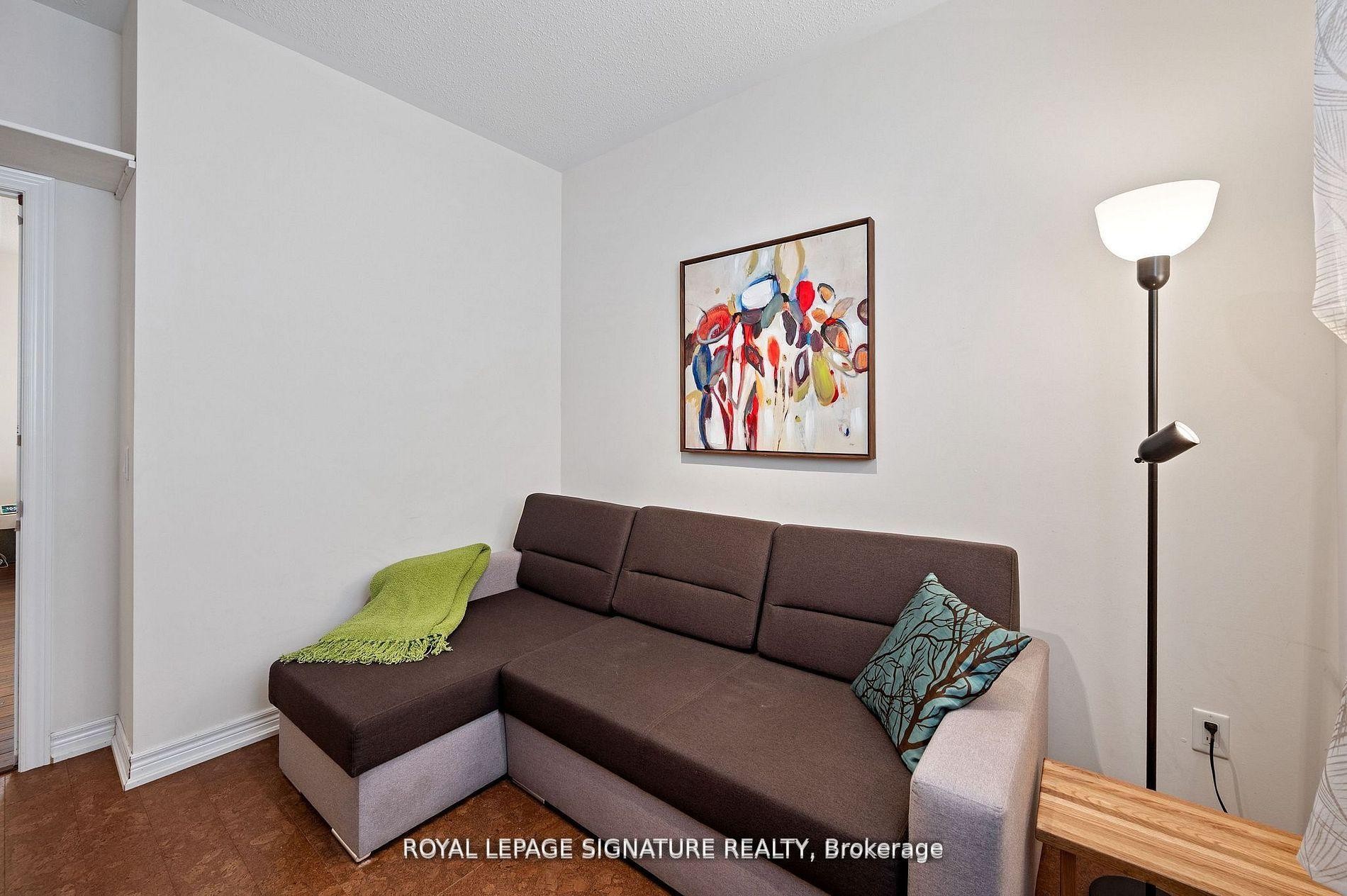 









436


Galbraith

Street,
Shelburne,




ON
L9V 3V4

