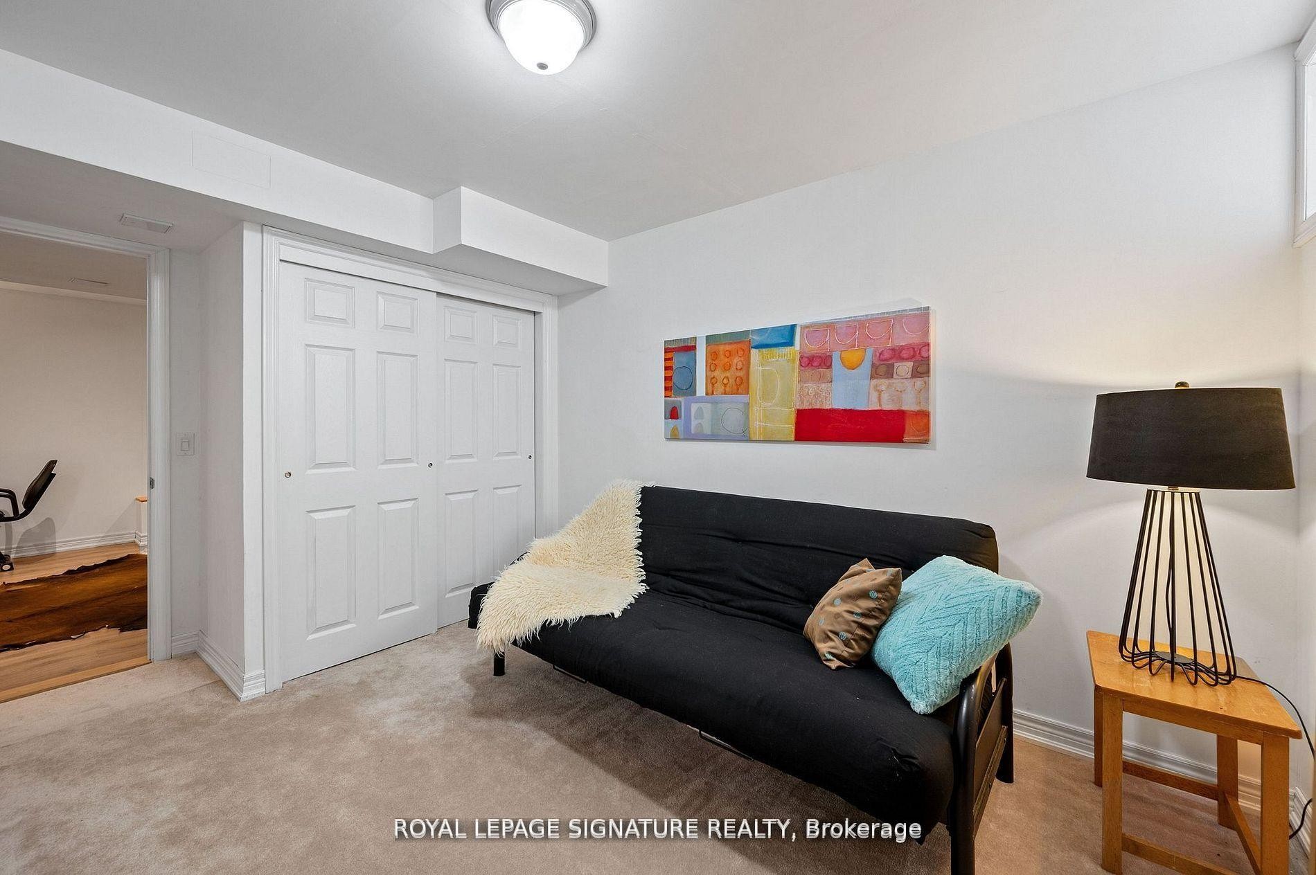 









436


Galbraith

Street,
Shelburne,




ON
L9V 3V4

