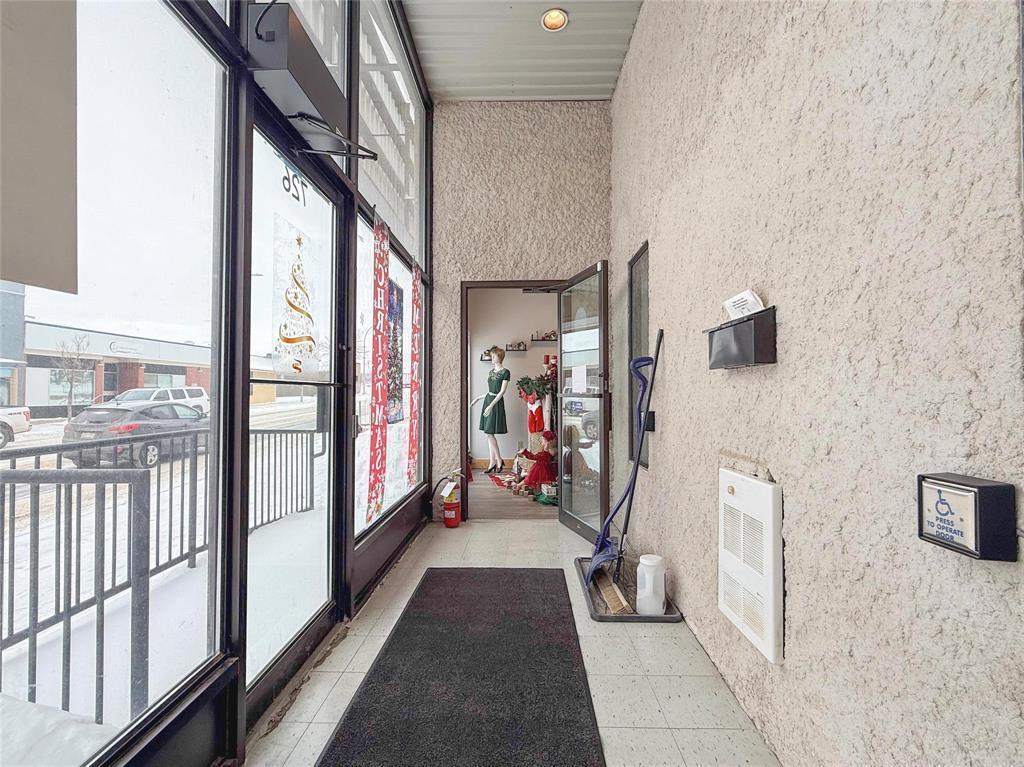 












726 Main Street

,
Birtle,




Manitoba
R0M0C0

