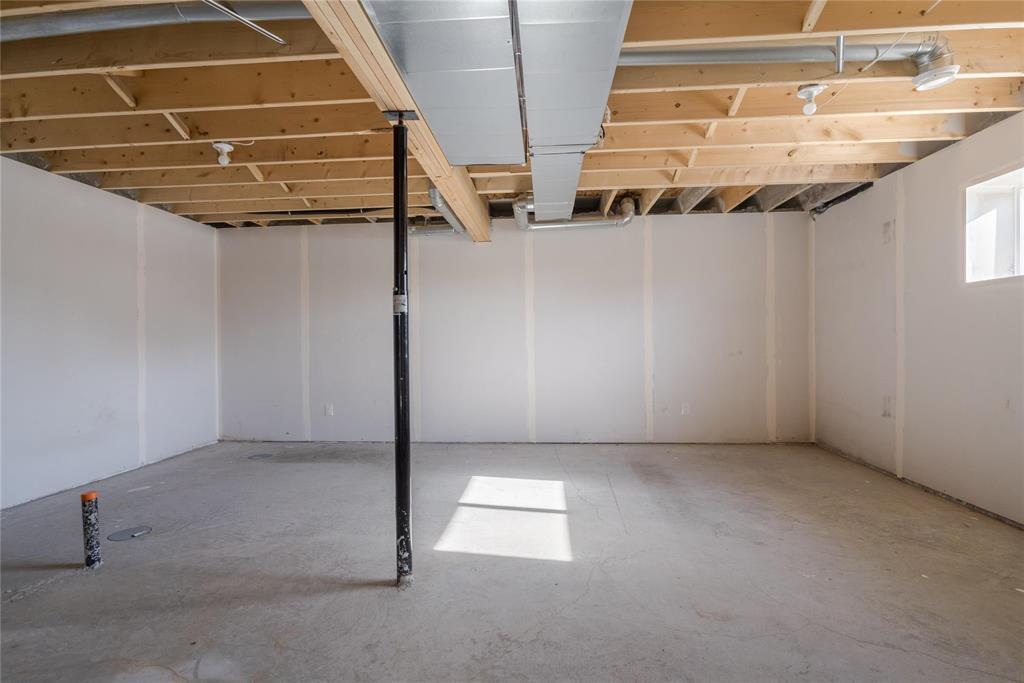 












294 Normandeau Avenue

,
Ste Anne,




Manitoba
R5H1C1

