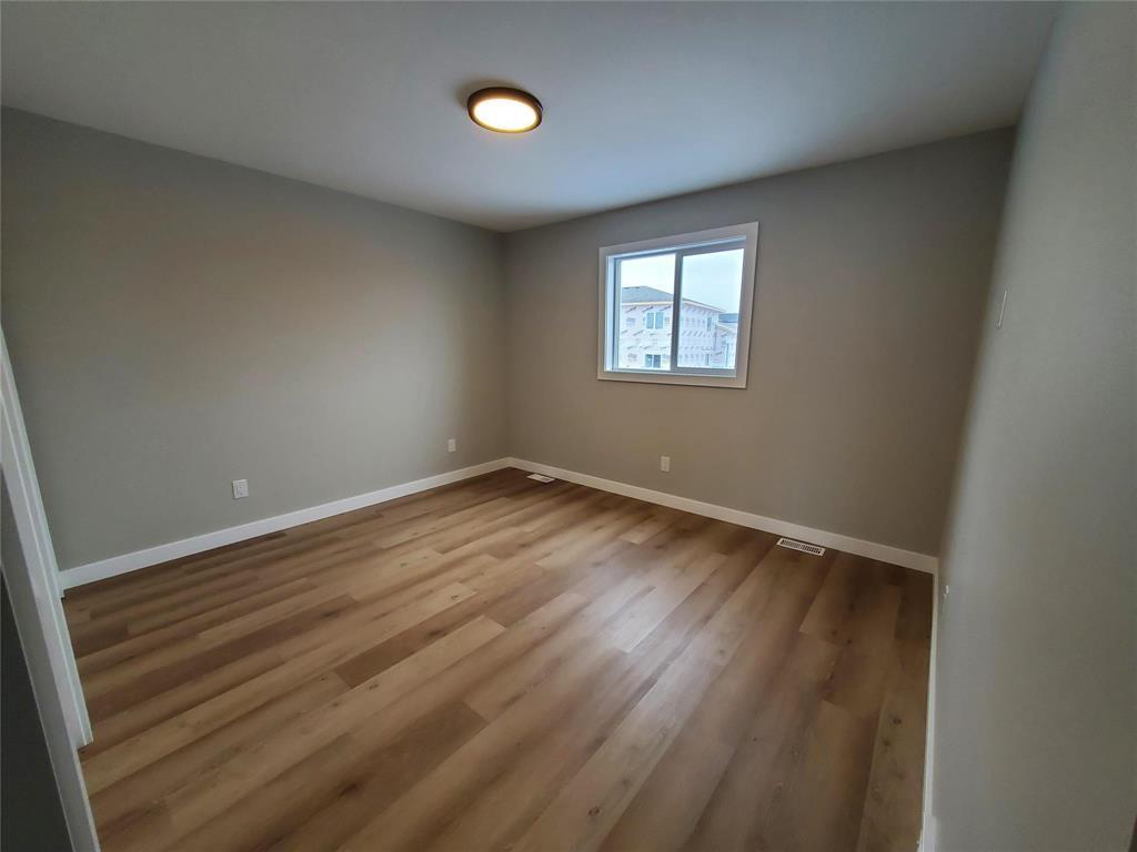 












294 Normandeau Avenue

,
Ste Anne,




Manitoba
R5H1C1

