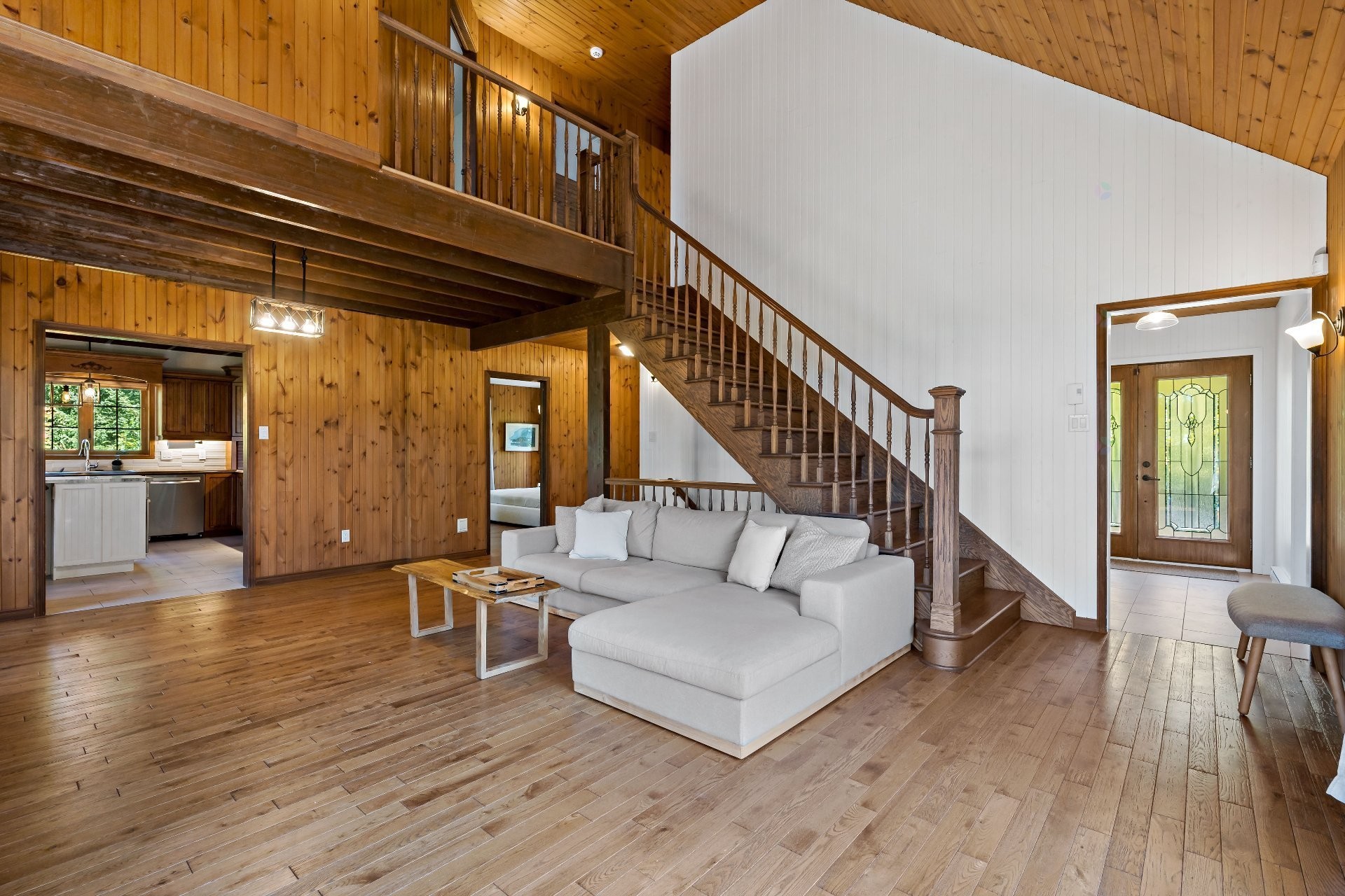 









50


Ch. des Iris

,
Saint-Donat,




QC
J0T2C0

