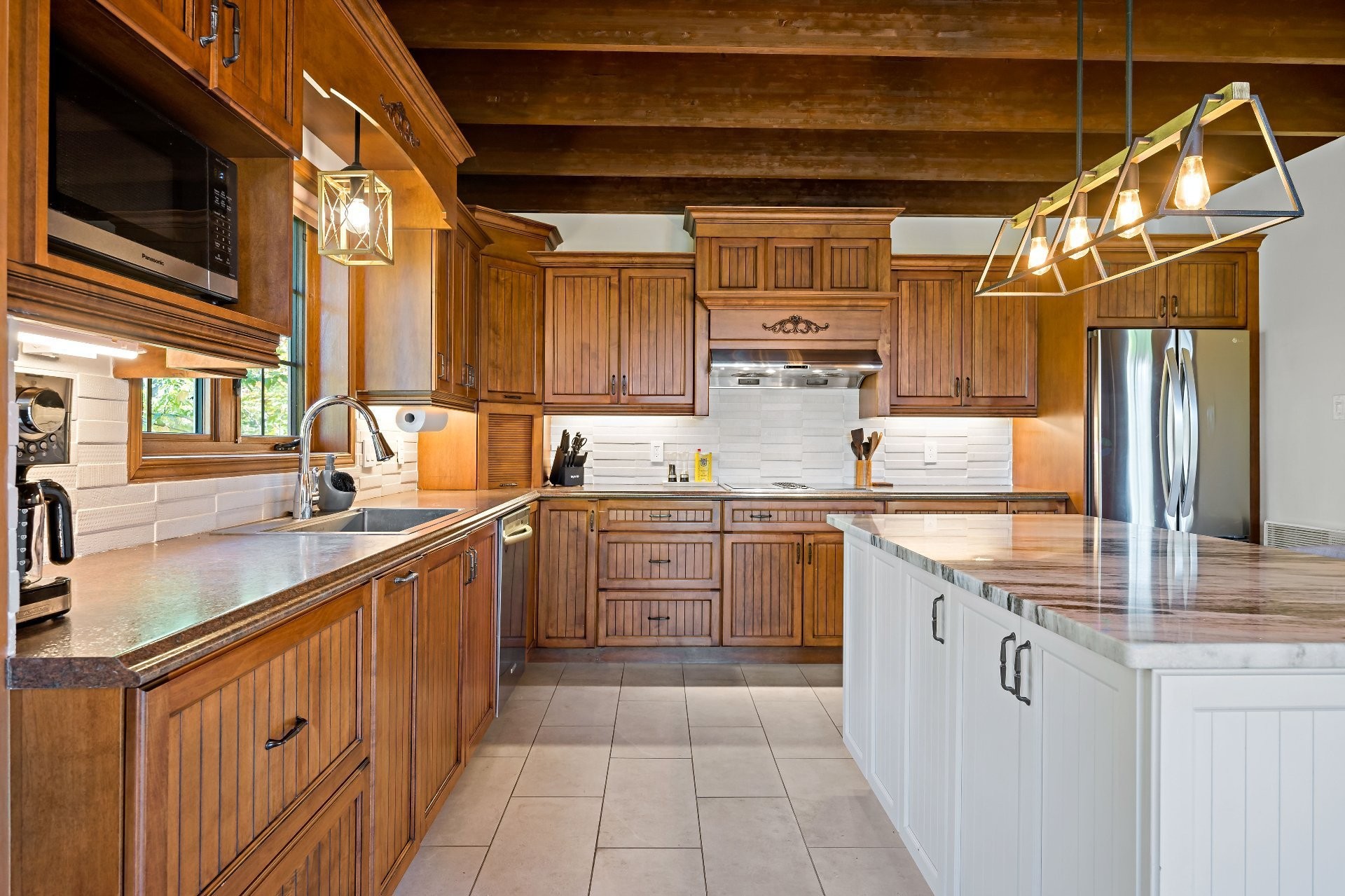 









50


Ch. des Iris

,
Saint-Donat,




QC
J0T2C0

