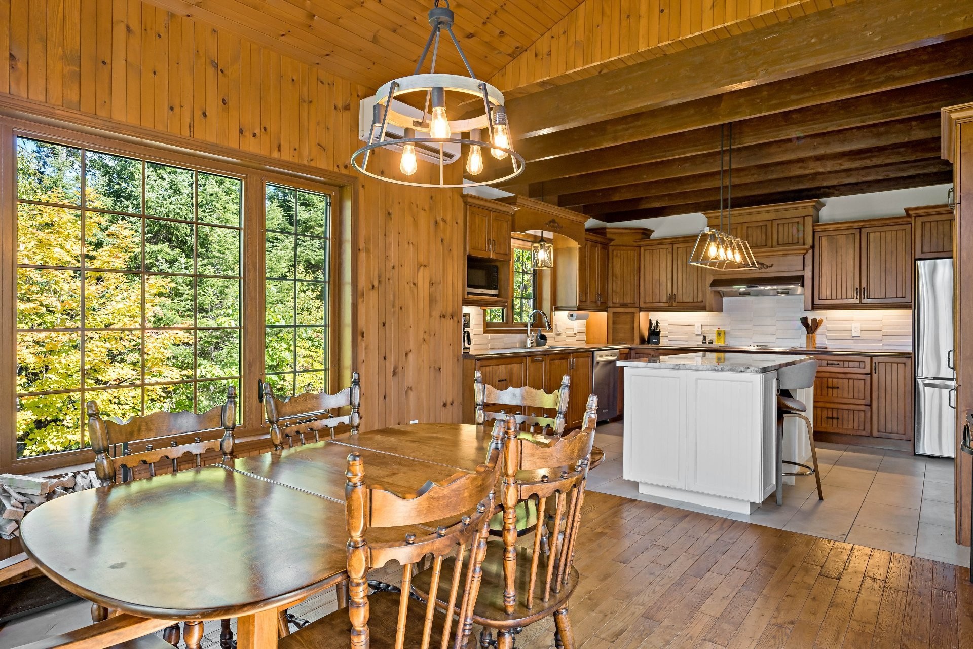 









50


Ch. des Iris

,
Saint-Donat,




QC
J0T2C0

