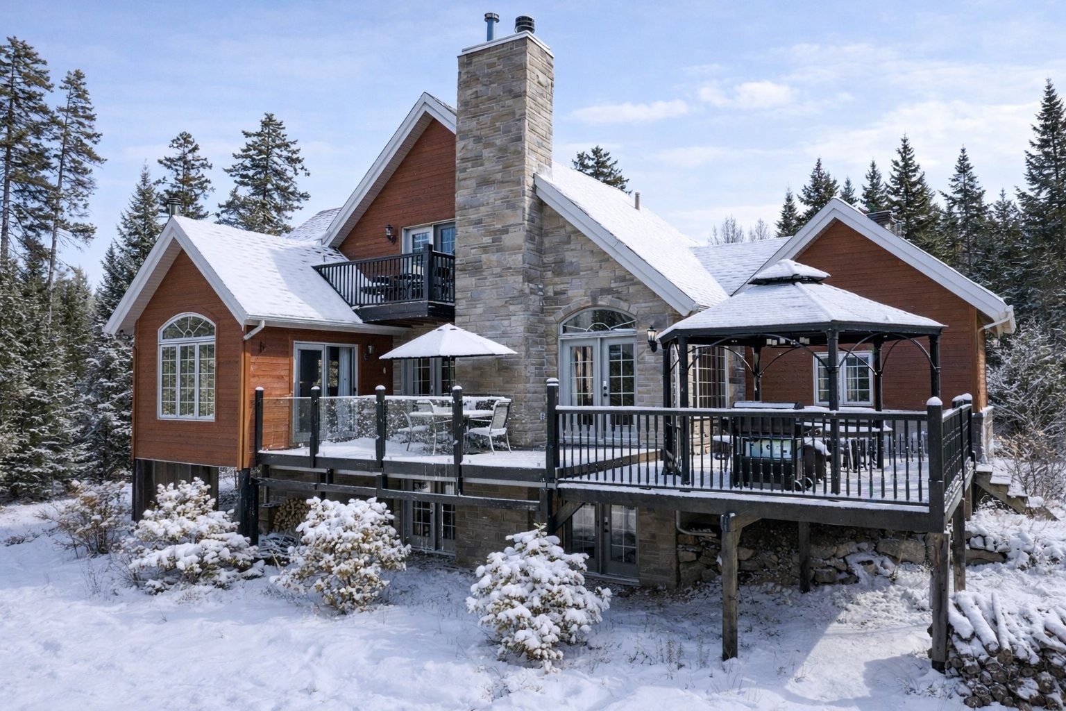 









50


Ch. des Iris

,
Saint-Donat,




QC
J0T2C0

