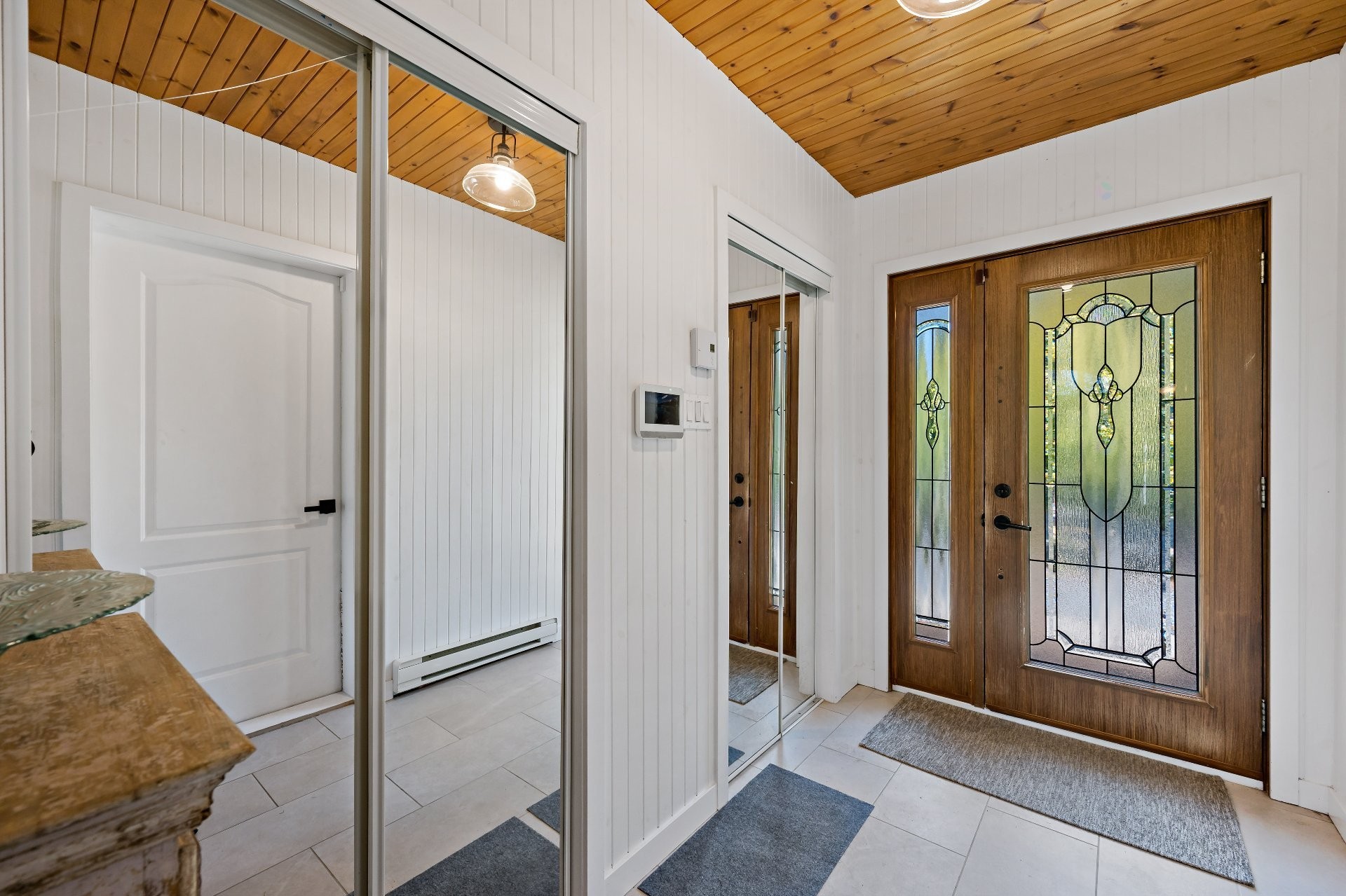 









50


Ch. des Iris

,
Saint-Donat,




QC
J0T2C0

