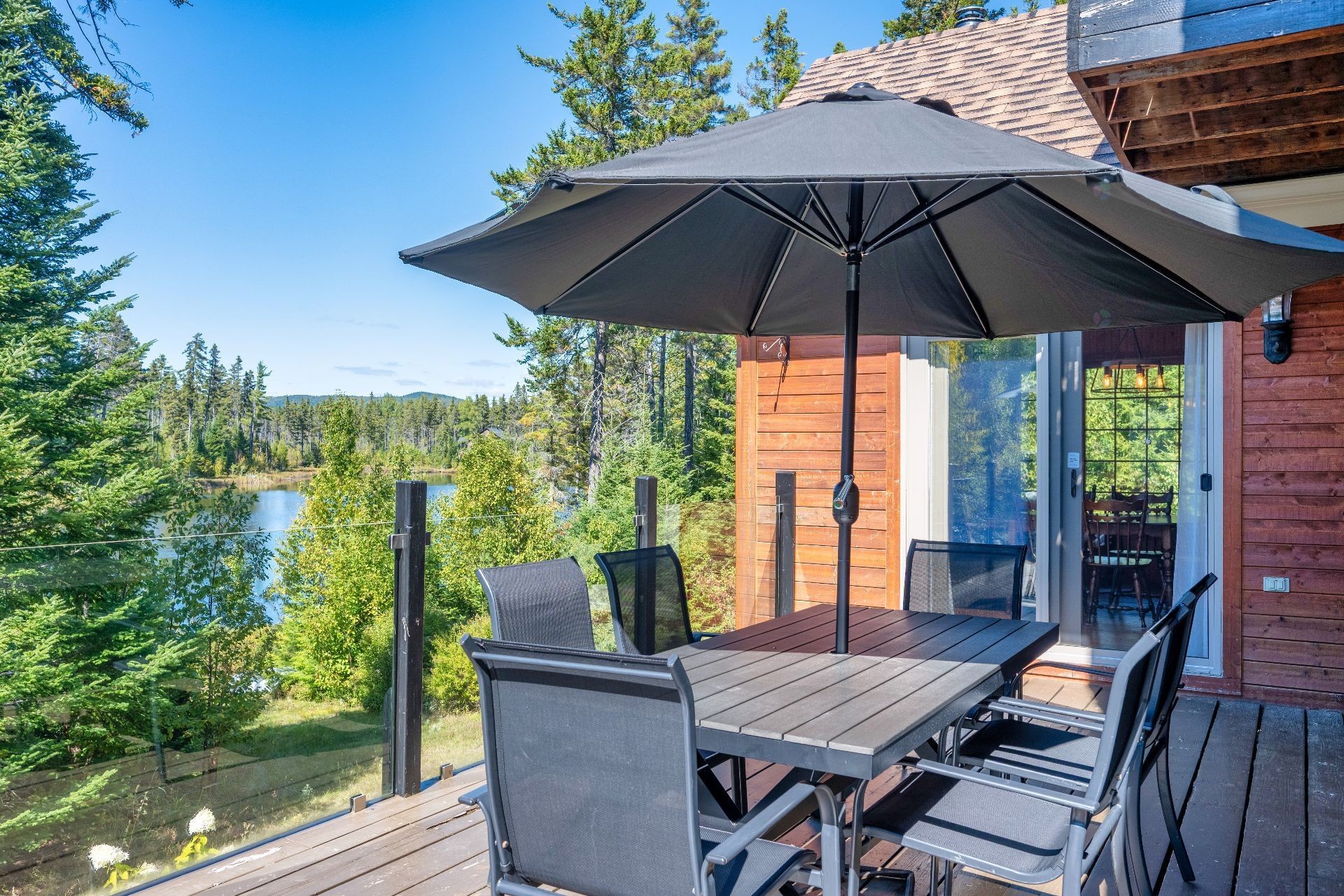 









50


Ch. des Iris

,
Saint-Donat,




QC
J0T2C0

