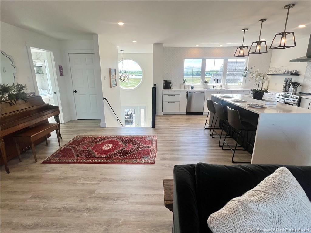 









251


Bayshore

,
Bathurst,




NB
E2A 6A5


