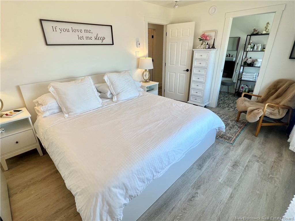 









251


Bayshore

,
Bathurst,




NB
E2A 6A5

