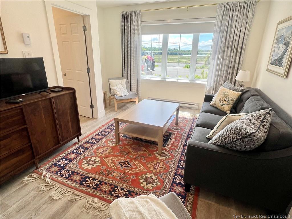 









251


Bayshore

,
Bathurst,




NB
E2A 6A5

