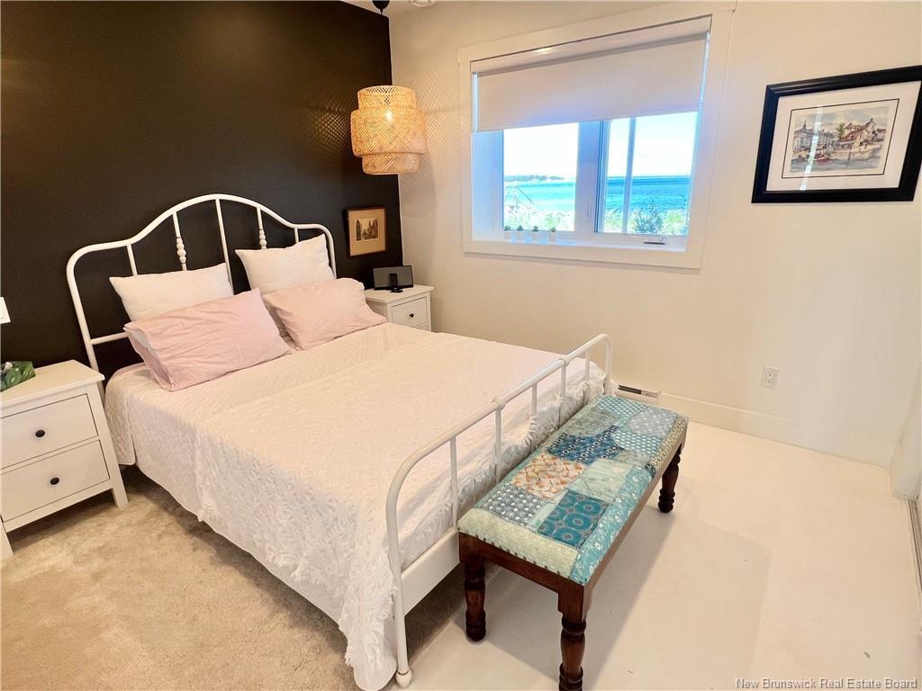









251


Bayshore

,
Bathurst,




NB
E2A 6A5

