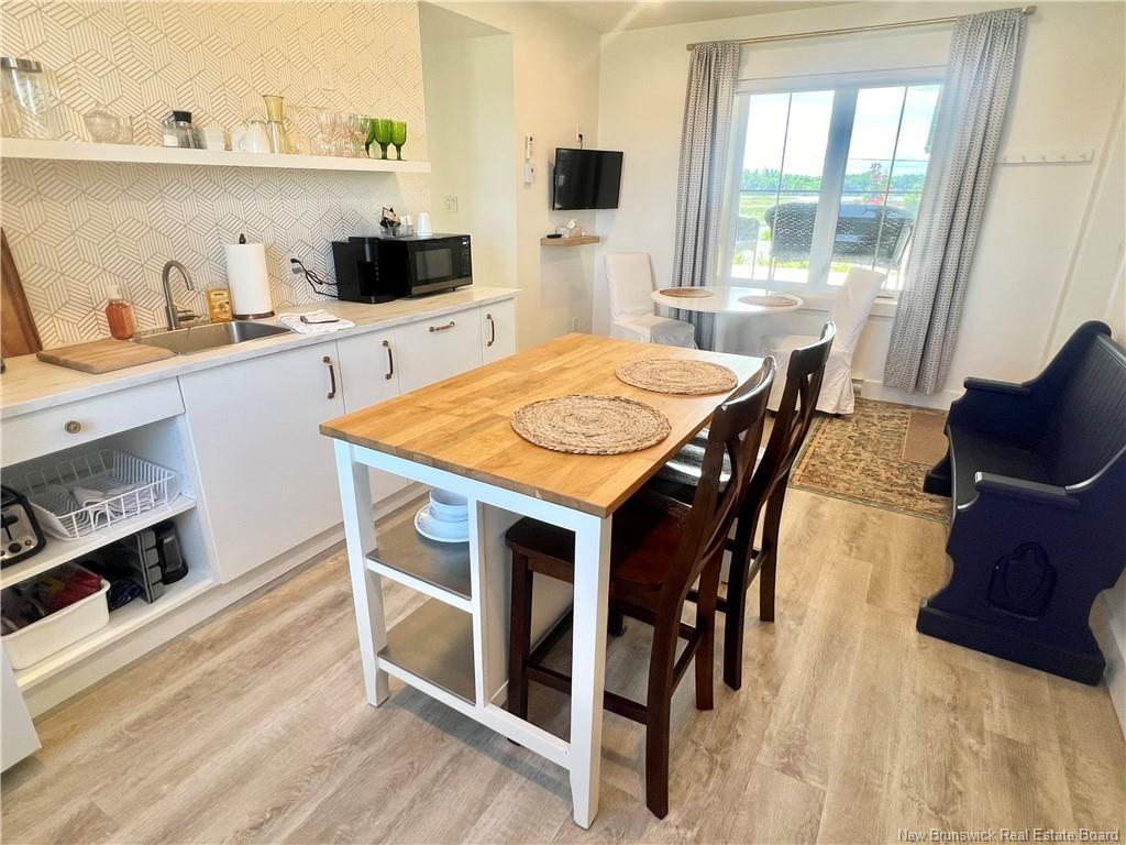 









251


Bayshore

,
Bathurst,




NB
E2A 6A5

