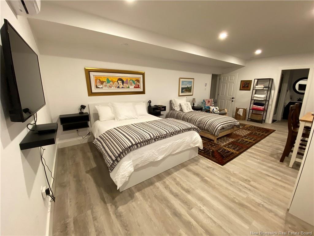 









251


Bayshore

,
Bathurst,




NB
E2A 6A5

